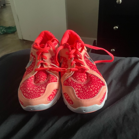 New - Picture 3 of 4